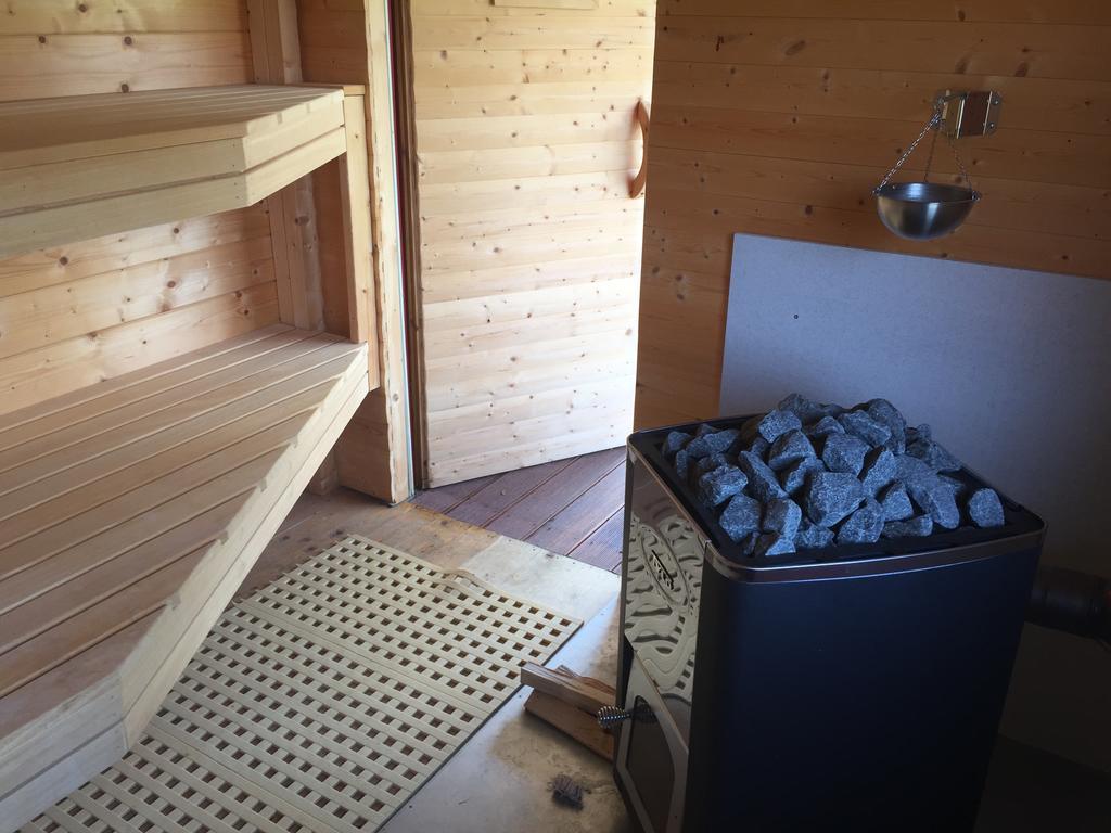 Romantic Wooden Lodge,Sauna,Schwimmteich,Alleinstehend,Absolut Ruhig Hessisch Oldendorf Camera foto
