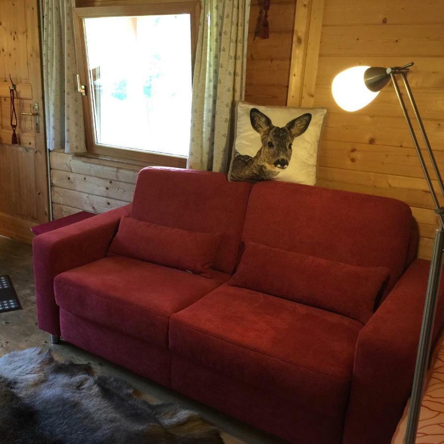Romantic Wooden Lodge,Sauna,Schwimmteich,Alleinstehend,Absolut Ruhig Hessisch Oldendorf Esterno foto